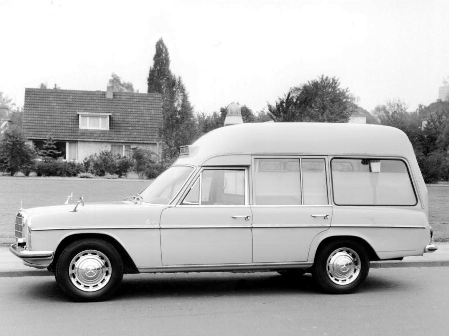  Mercedes-Benz 220D/8 Miesen Bonna KTW F115 1968 года  (фото 1 из 1)